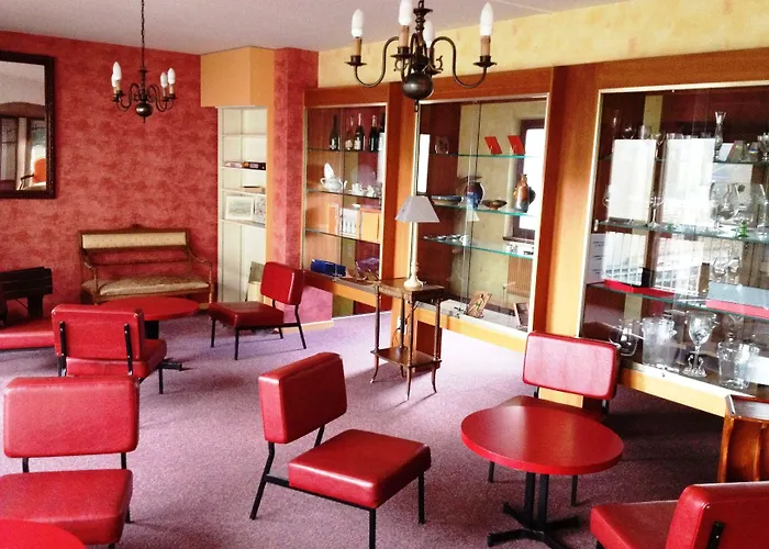 Les Cigognes Отель Abreschviller