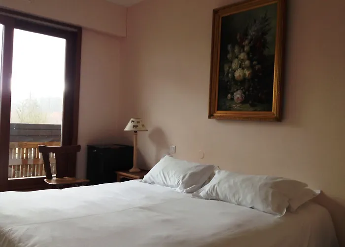 Отель Les Cigognes