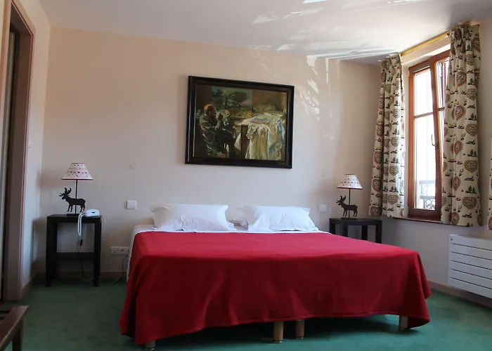 Отель Les Cigognes